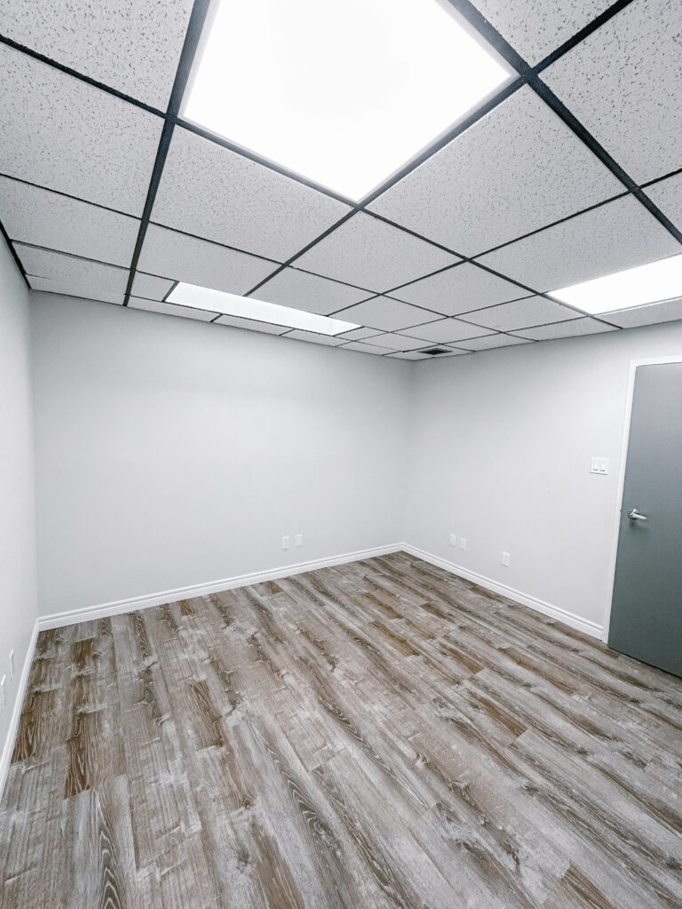 Photo of 2109 London Line, Sarnia, Suite 19