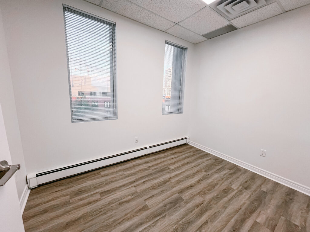 Photo of 111 Waterloo Street, Suite 501