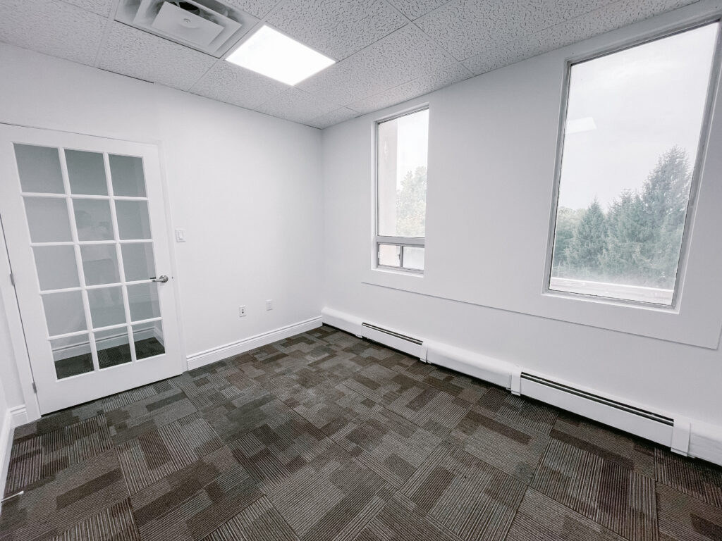 Photo of 111 Waterloo Street, Suite 409