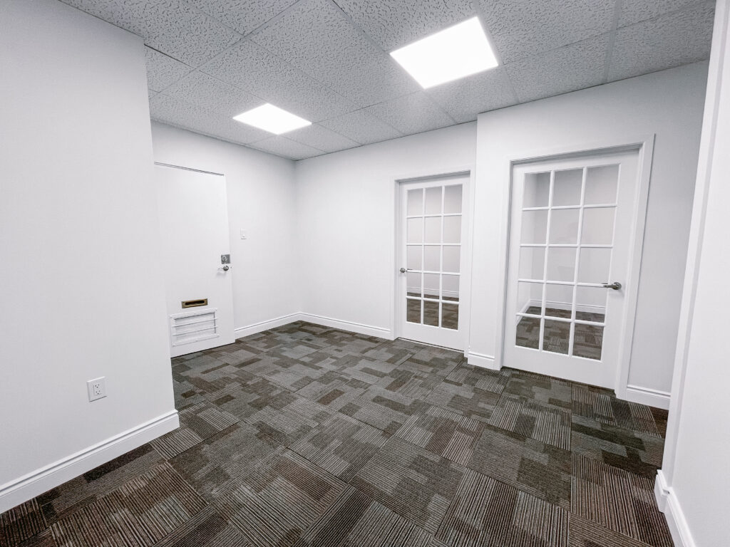 Photo of 111 Waterloo Street, Suite 409